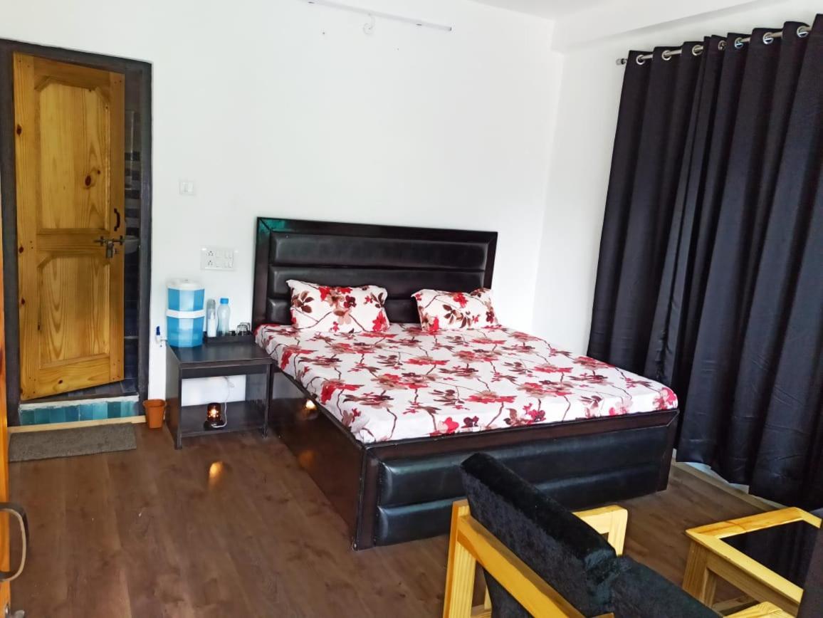 Aman Resort, Tosh Village, Himachal Pradesh Екстериор снимка