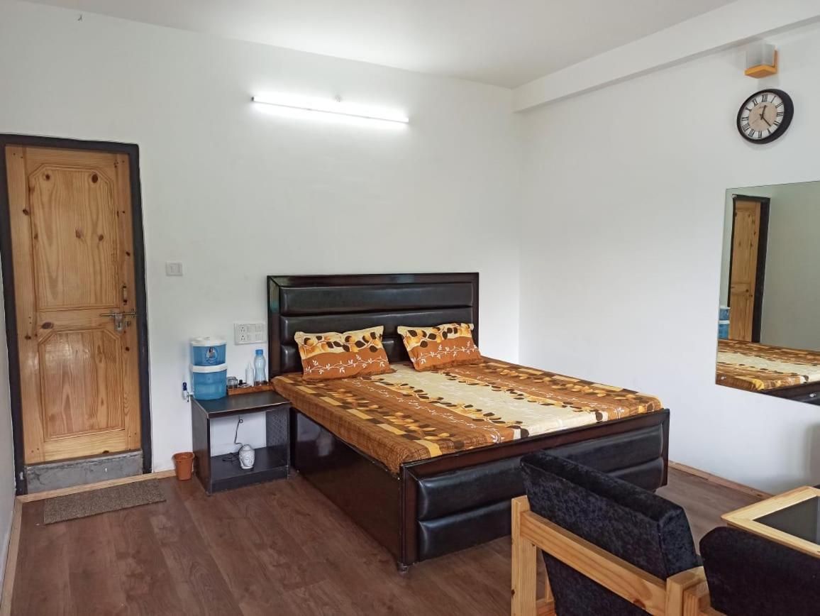 Aman Resort, Tosh Village, Himachal Pradesh Екстериор снимка