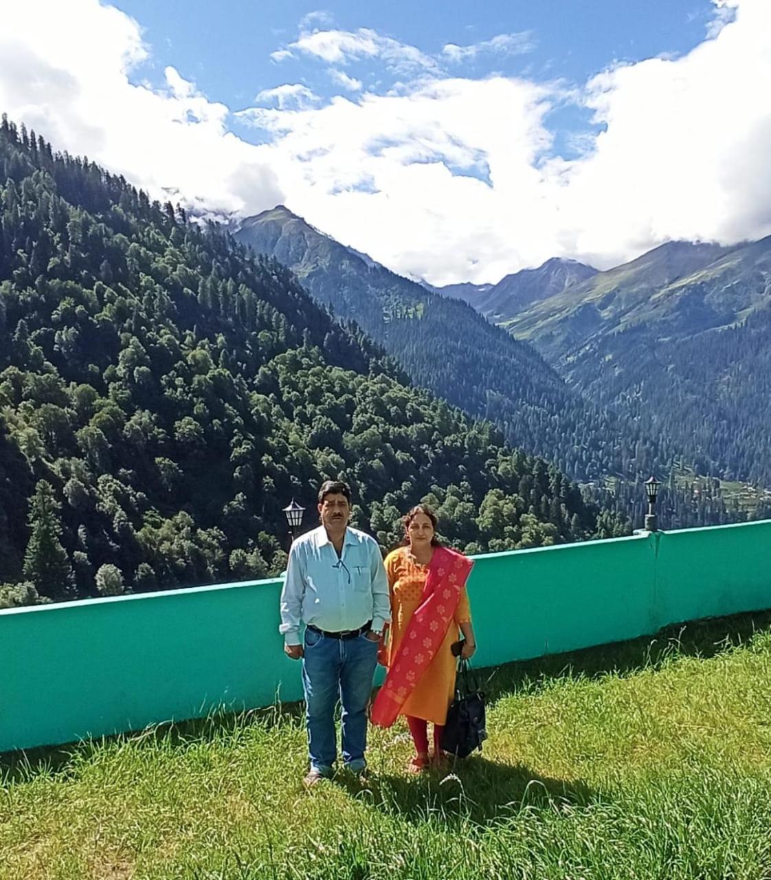 Aman Resort, Tosh Village, Himachal Pradesh Екстериор снимка